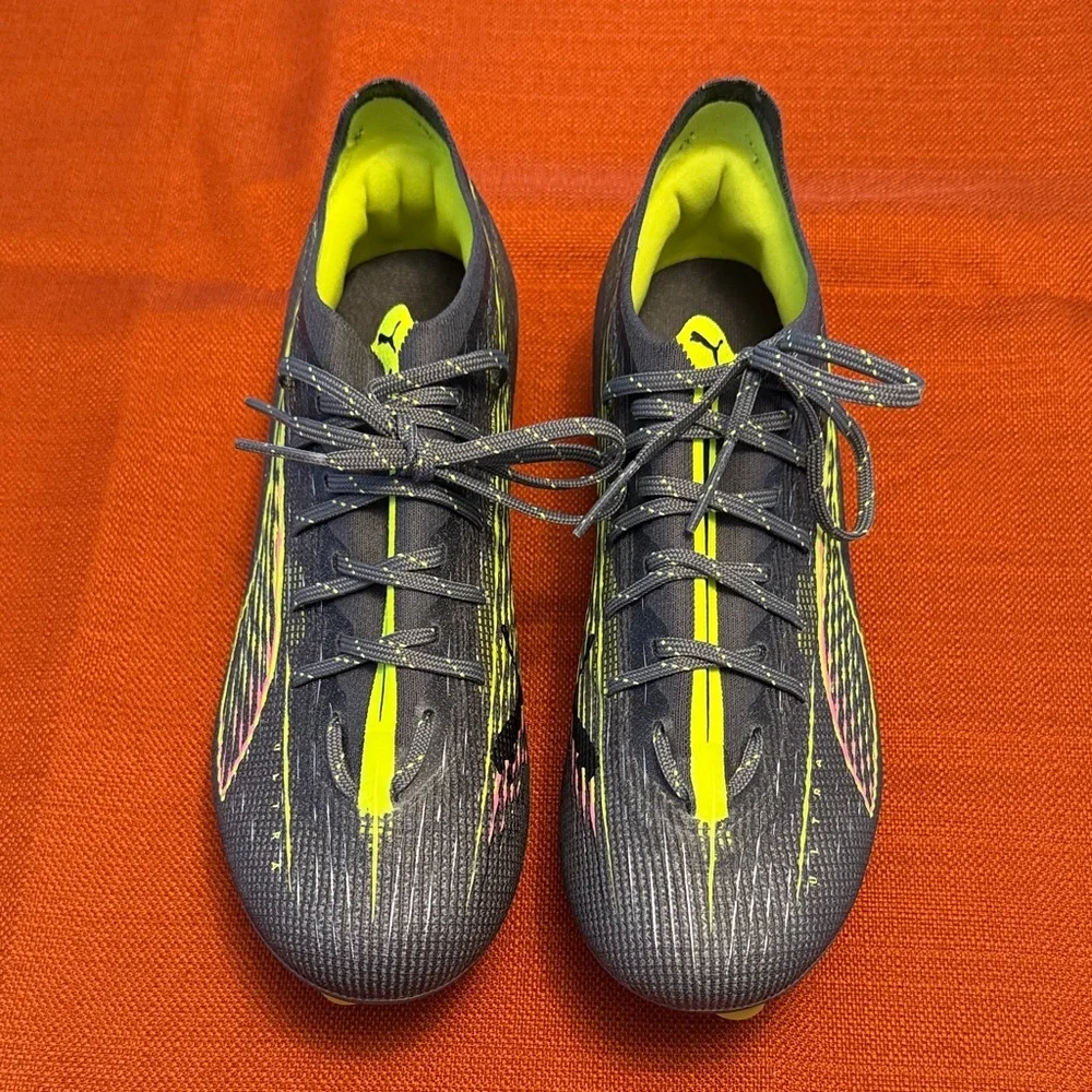 Puma Ultra 5 pro FG/AG Men's Soccer Cleats size 7